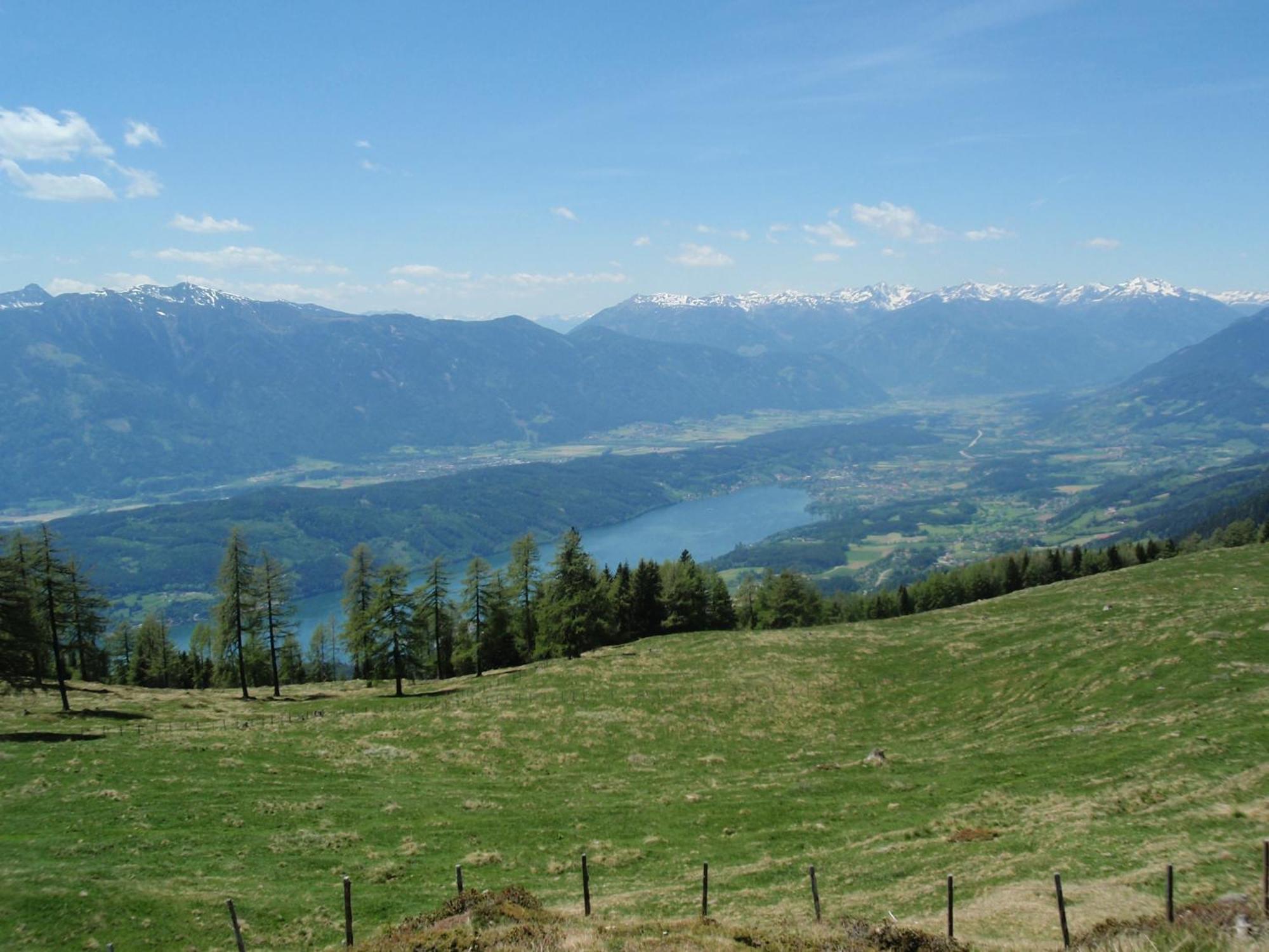 Ferienwohnungen Fischerhaus - Direkt Am See Милщат Екстериор снимка